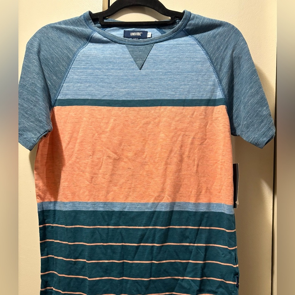 Colorblock T-Shirt in Blue and Orange